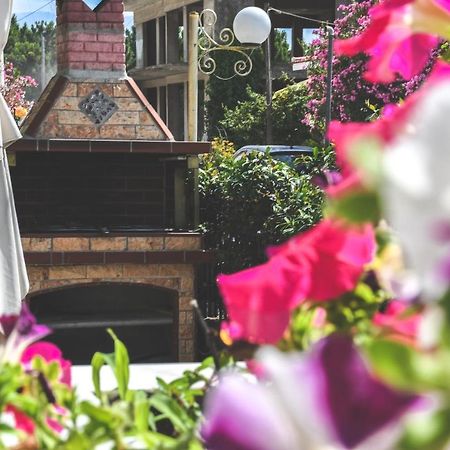 Artemis Hotel Apartments Керамоти Экстерьер фото